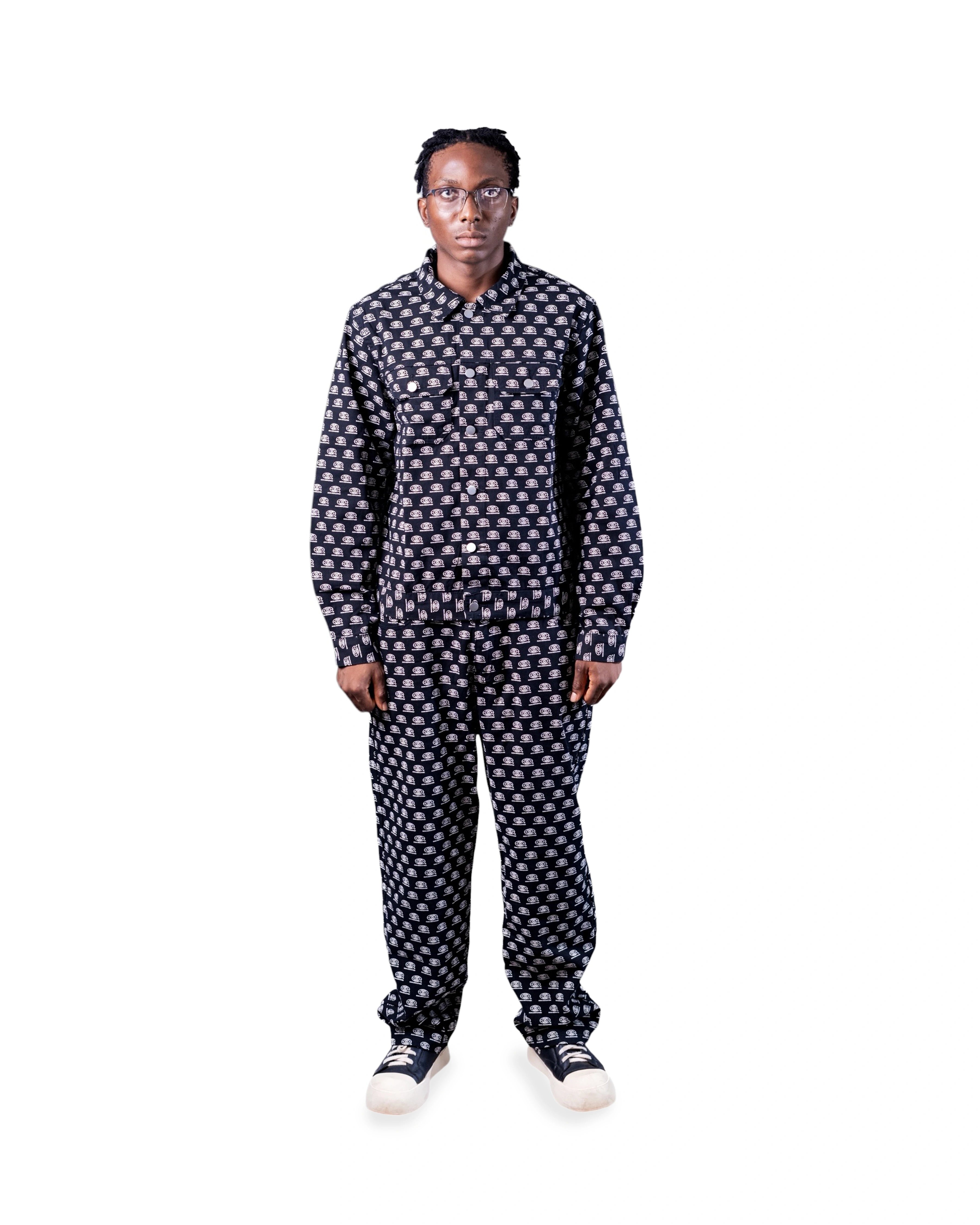 Saga Globe Black Tracksuit [Black]