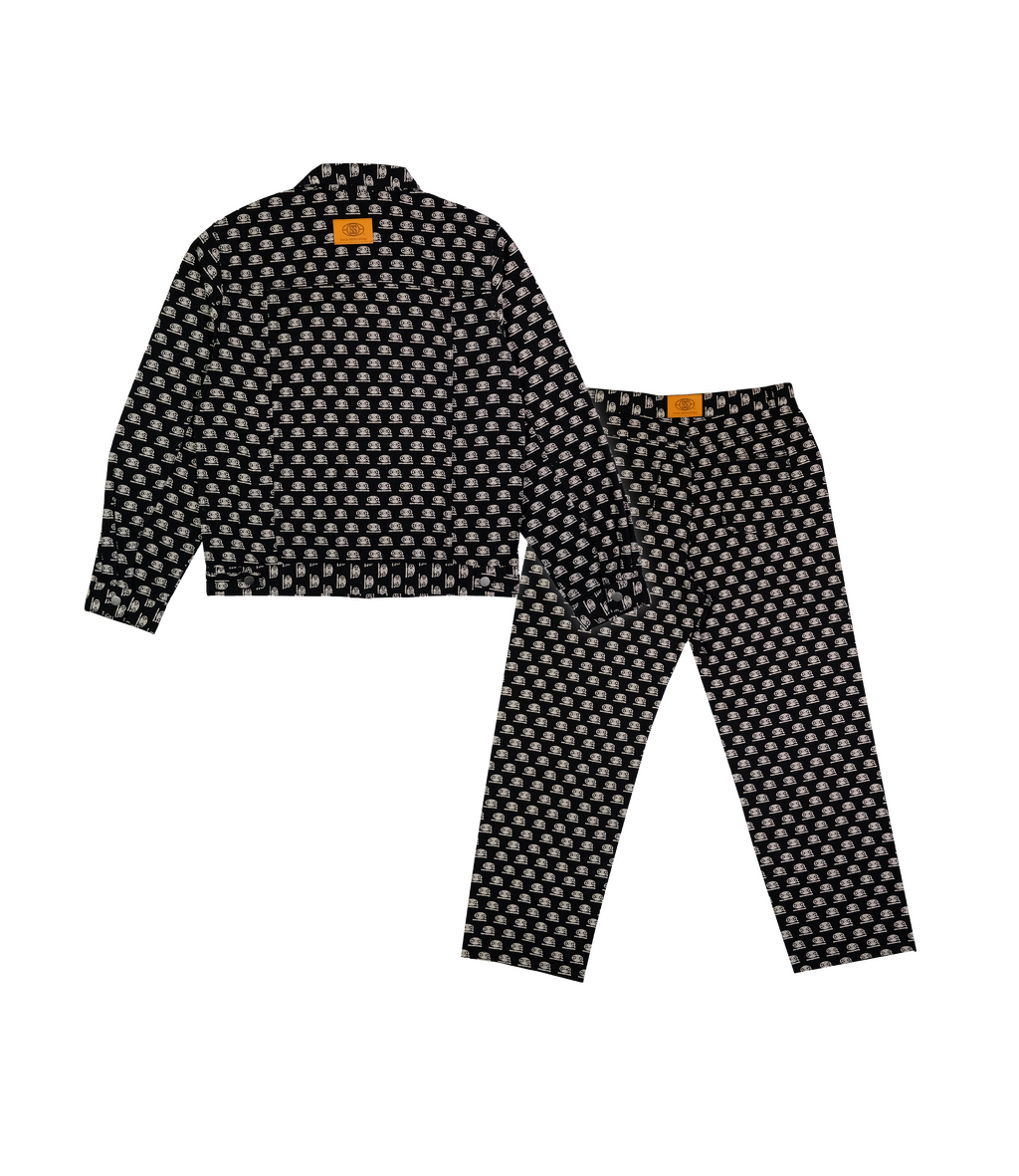 Saga Globe Black Tracksuit [Black]