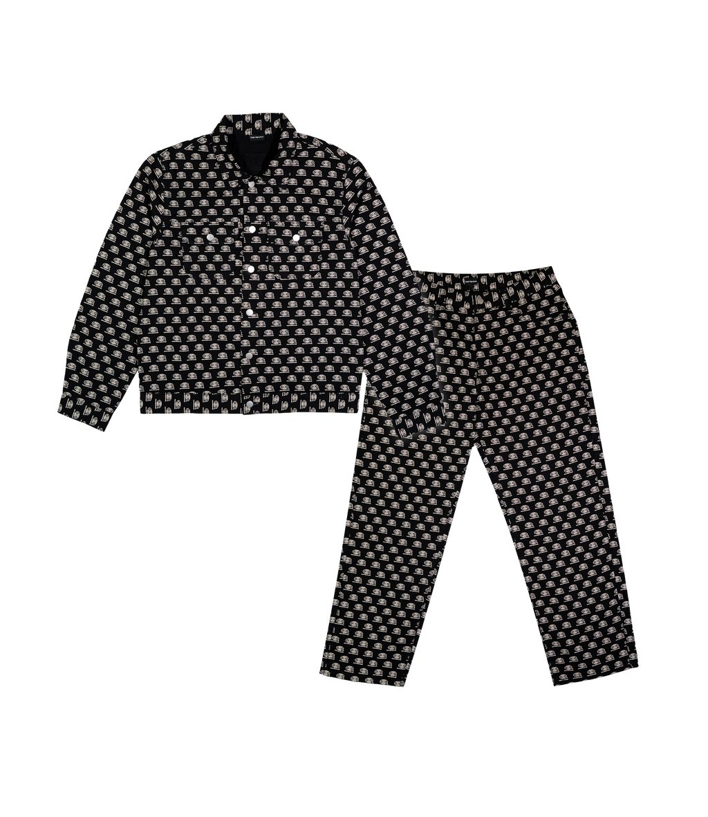Saga Globe Black Tracksuit [Black]