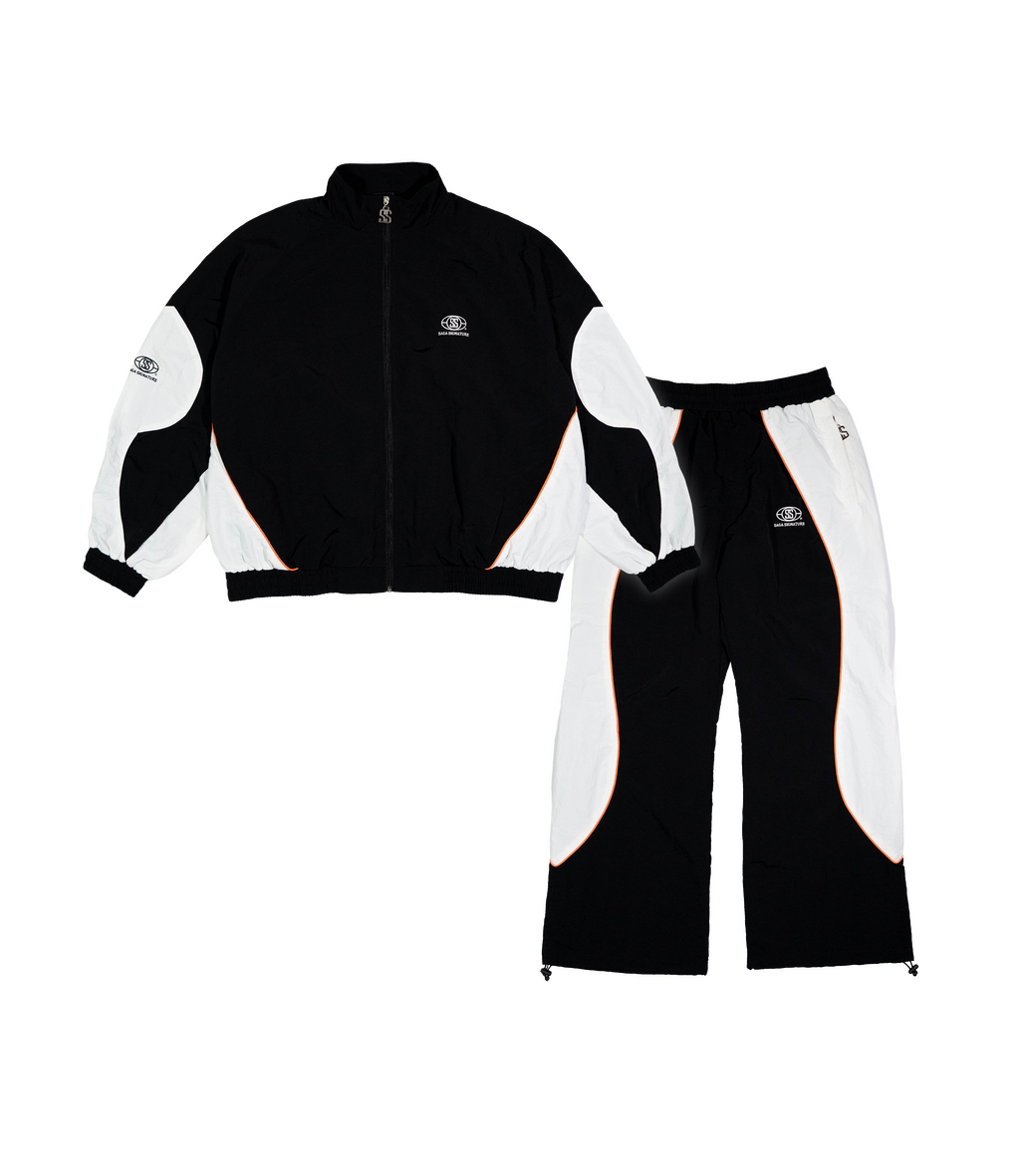 Saga Windbreaker Tracksuit [Black]