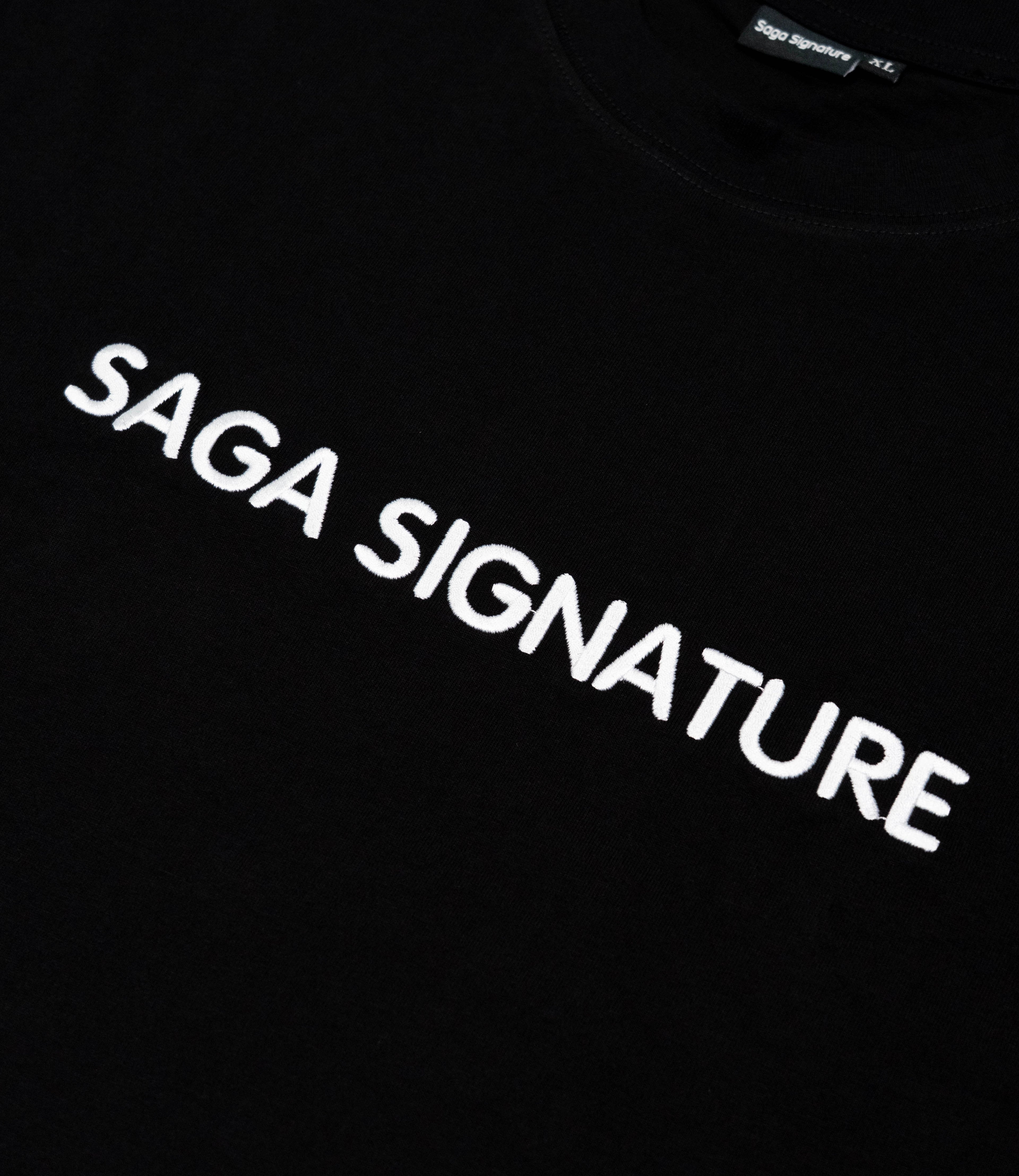 Saga Statement Tee [Black]